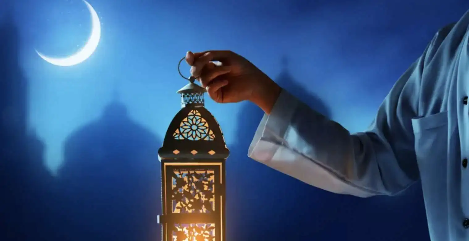 موعد السحور وأذان الفجر وأفضل الأدعية في 19 رمضان